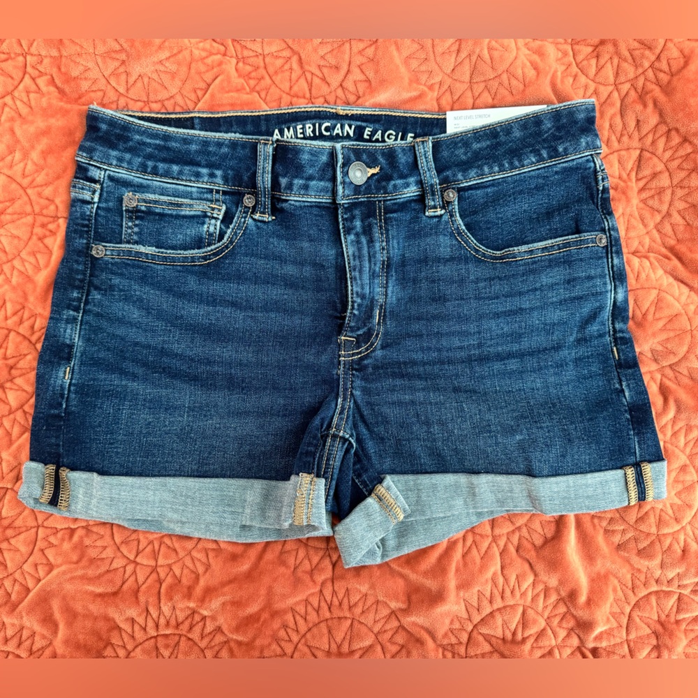 American Eagle Outfitters Midi Jean Shorts (NWT)